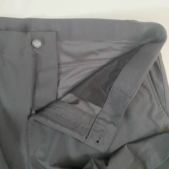 Zeroxposur Brand New Mens Shorts Zipper Closure Front Back Pockets Sz 40 Gray - Picture 10 of 16